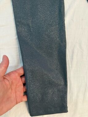 Noli Gray Activewear Bottoms with Interior Logo